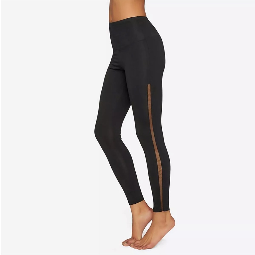Teens Yummie Tummy Black leggings with mesh stripe, size L